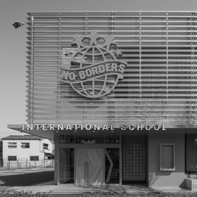 NO BORDERS 昭和校