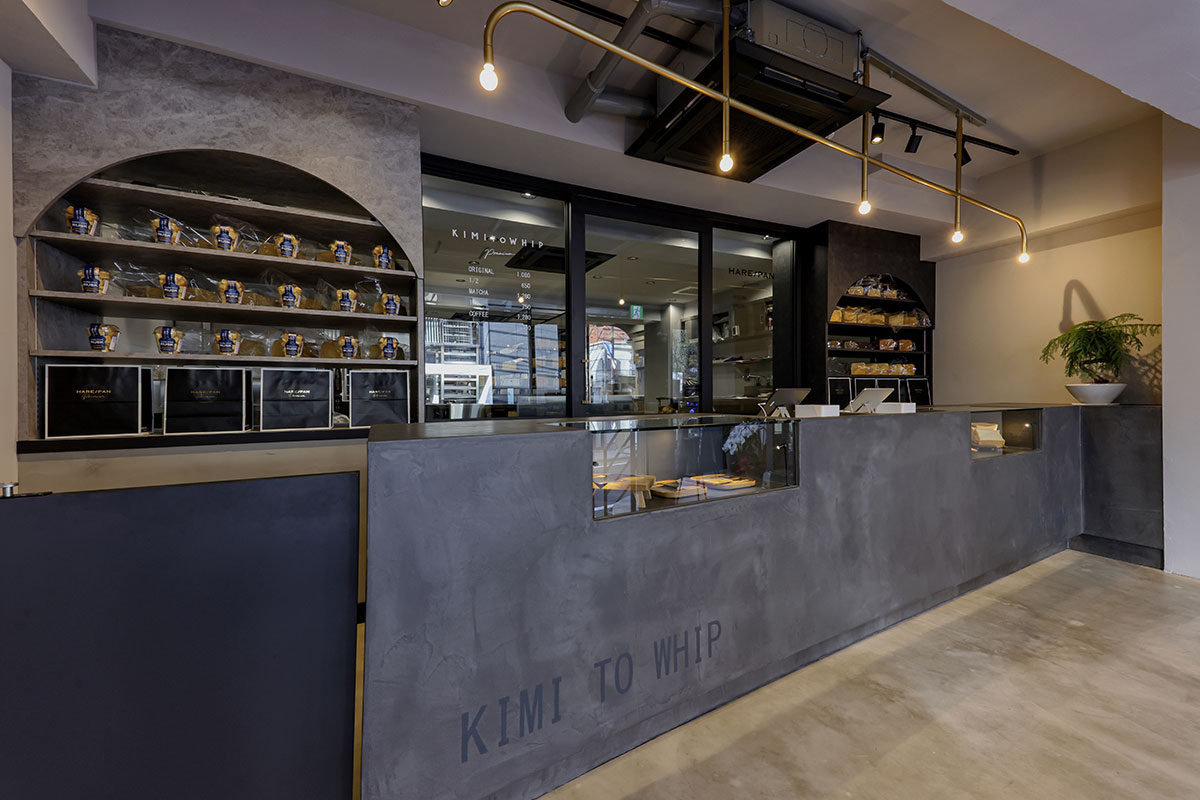 KIMITOWHIP&HARE/PAN premium表参道店2